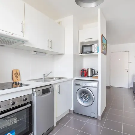 New Joliette Comfortable Well Located With Private Parking * Marseille